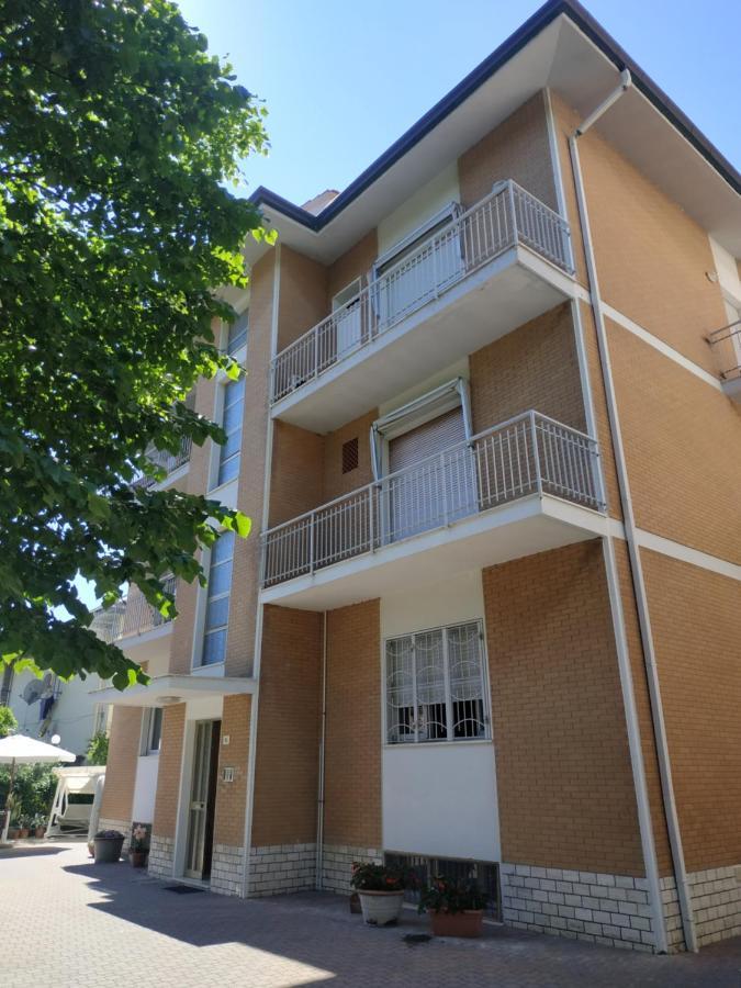 Appartamenti Le 4 Sorelle Rimini Zewnętrze zdjęcie