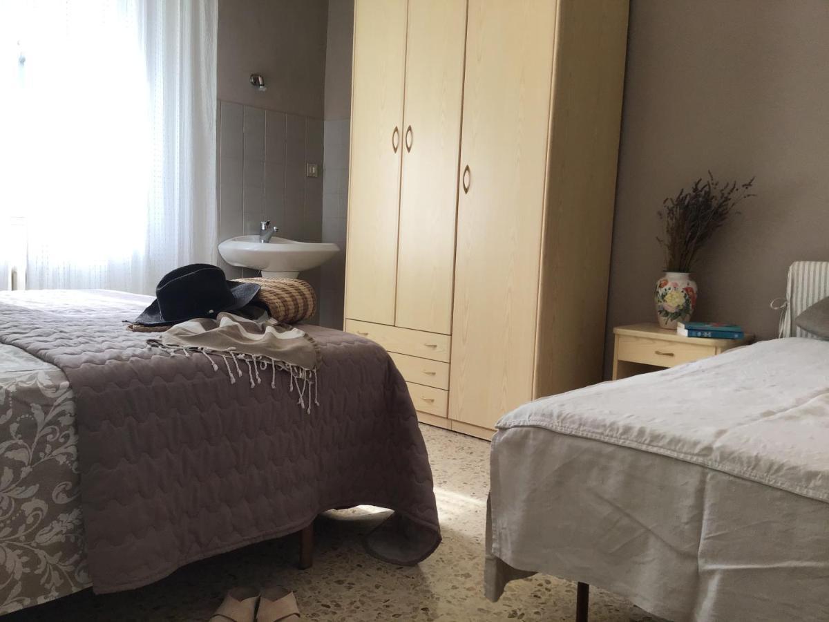 Appartamenti Le 4 Sorelle Rimini Zewnętrze zdjęcie