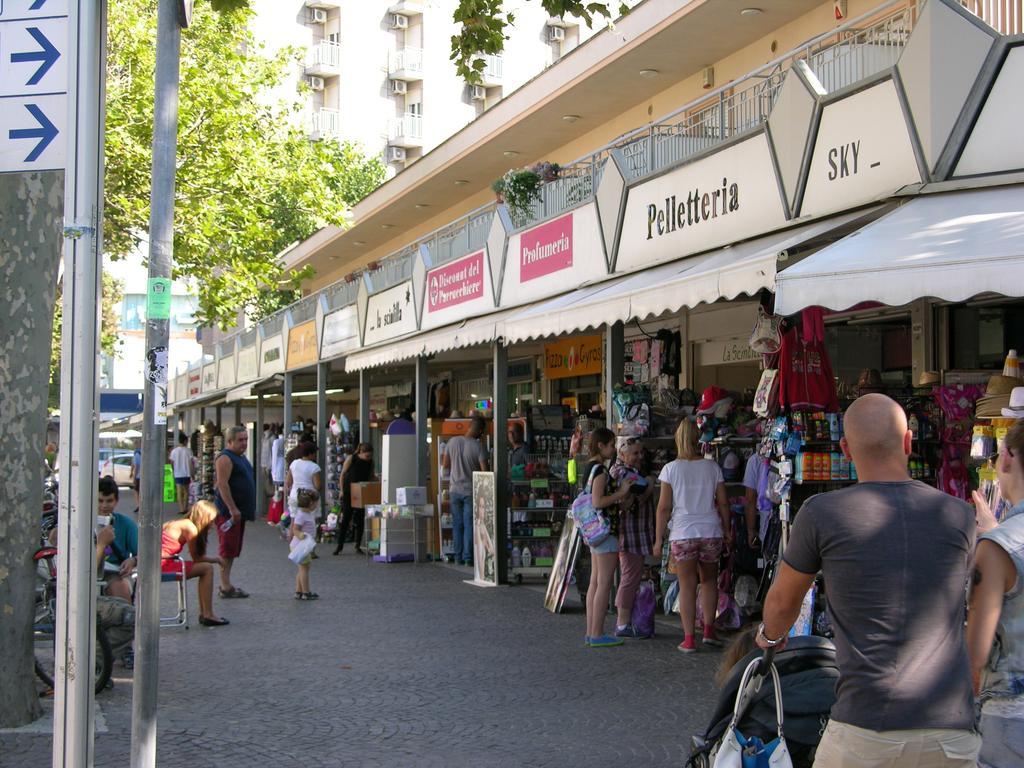 Appartamenti Le 4 Sorelle Rimini Zewnętrze zdjęcie